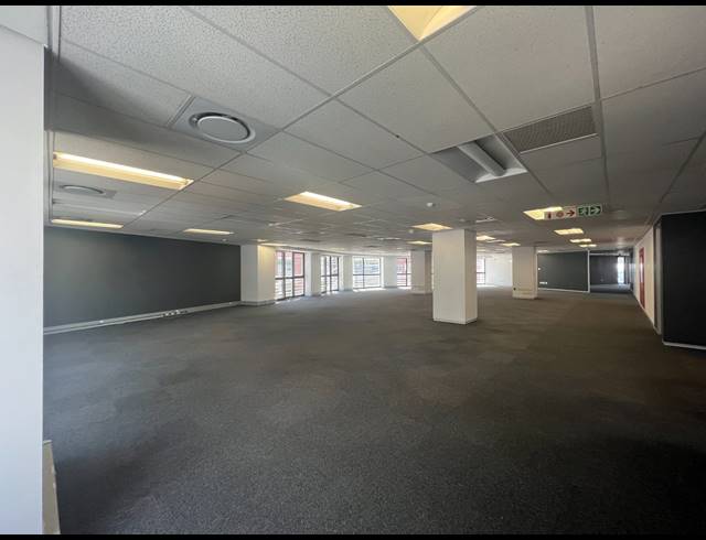 631M² OFFICE TO LET IN MELROSE ARCH